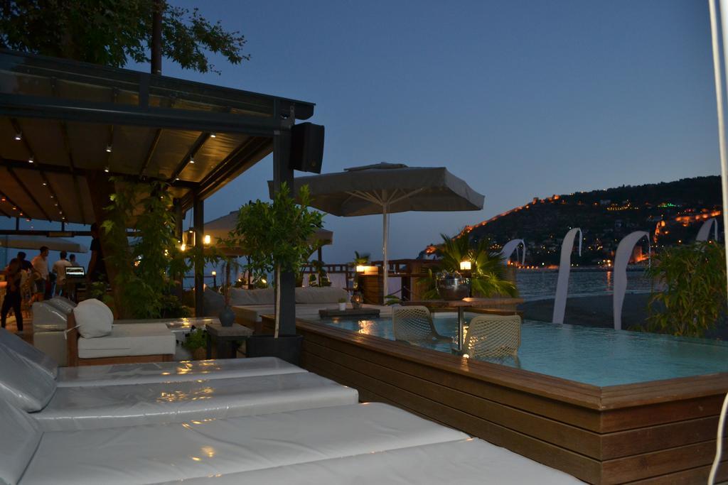 En Vie Beach Boutique Hotel - Adults Only Alanya Extérieur photo